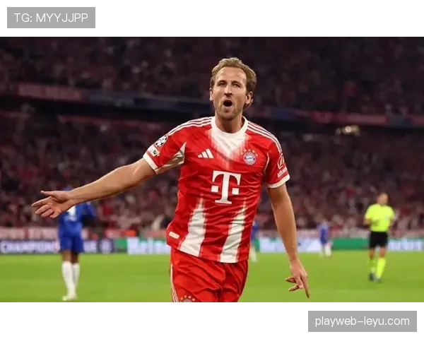 C罗与凯恩的中锋能力对比:终结效率与战术角色有何差异