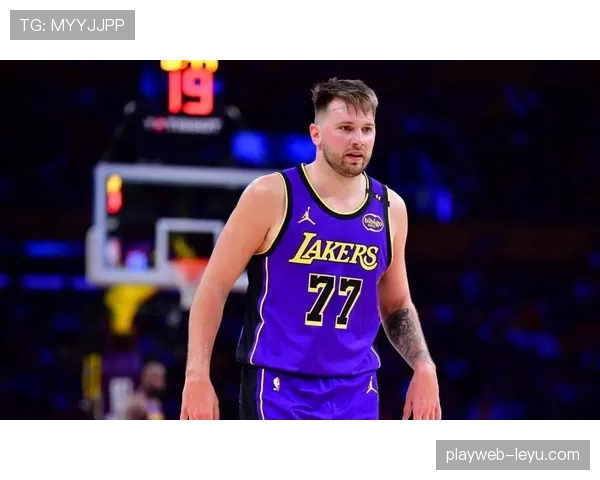 东契奇挡拆拉开防守效率高于约基奇