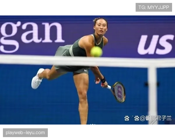 郑钦文训练完直接啃鸡腿？这自律人设有点扛不住啊